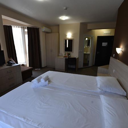 Hotel Santa Maria ออบซอร์ ภายนอก รูปภาพ