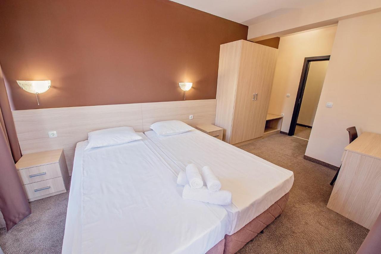Hotel Santa Maria ออบซอร์ ภายนอก รูปภาพ