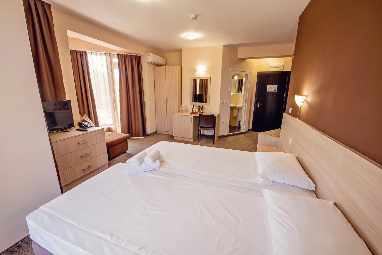 Hotel Santa Maria ออบซอร์ ภายนอก รูปภาพ