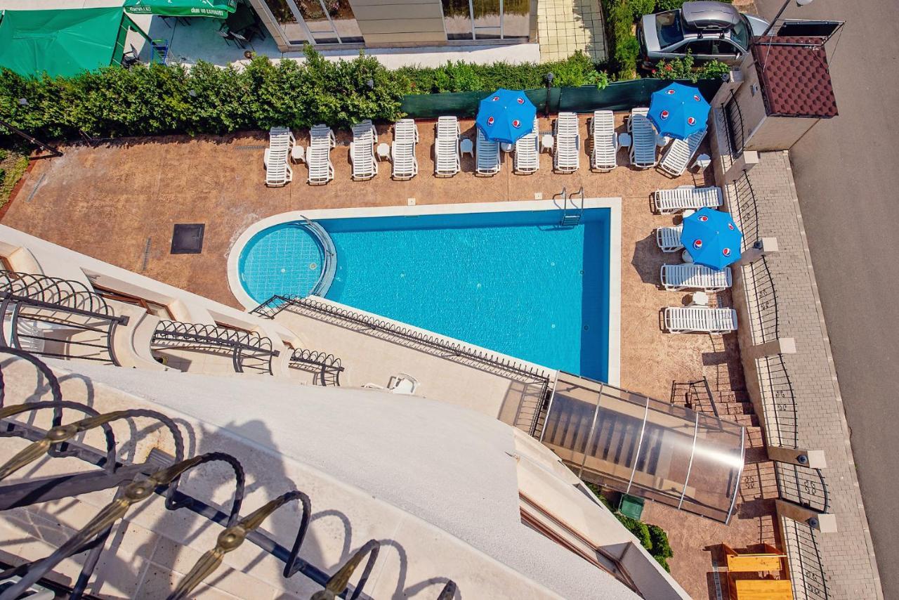 Hotel Santa Maria ออบซอร์ ภายนอก รูปภาพ