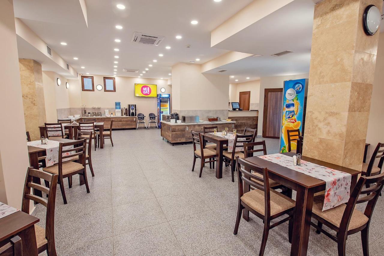Hotel Santa Maria ออบซอร์ ภายนอก รูปภาพ